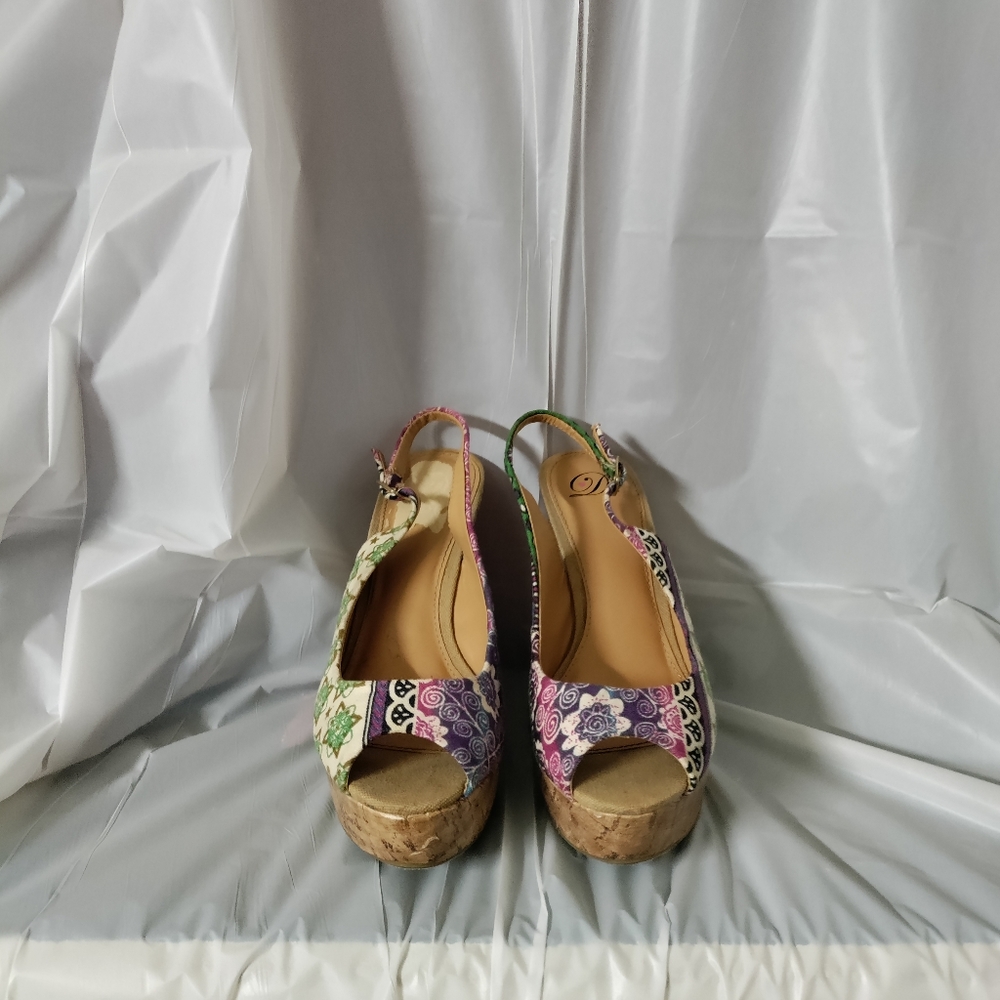 Dots wedges